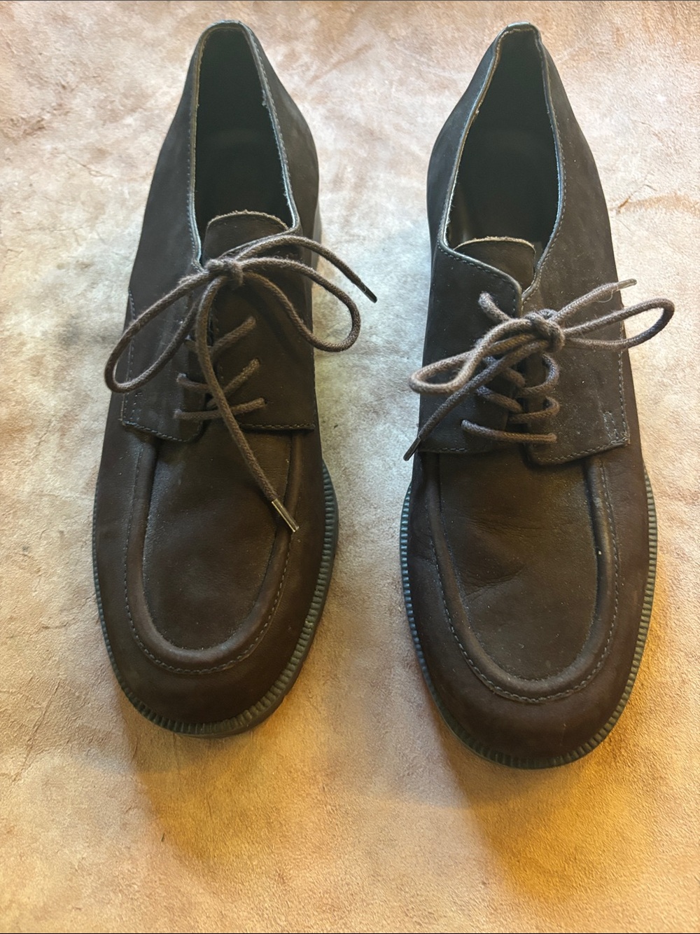 Rockport women’sBrown Suede shoes